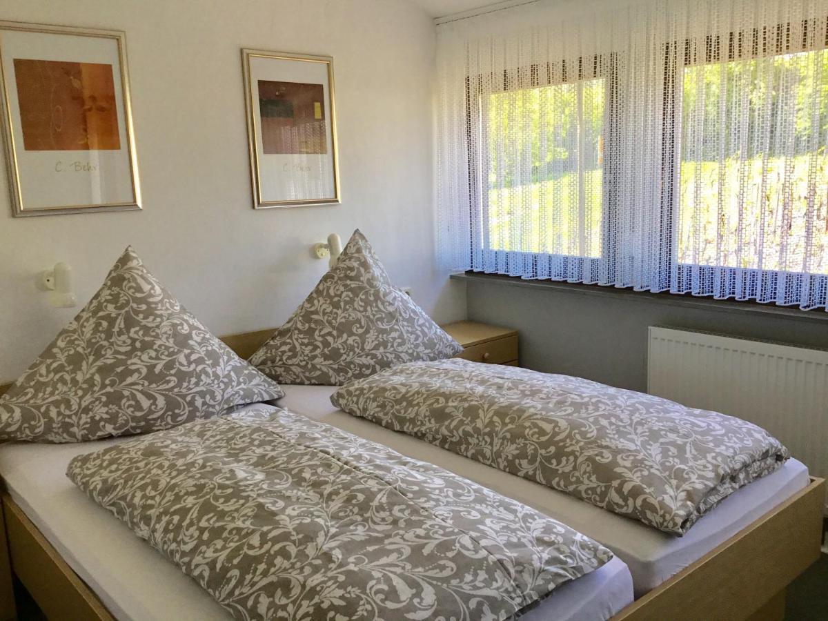 Mosel-Appartements Nehren Zell Exterior foto